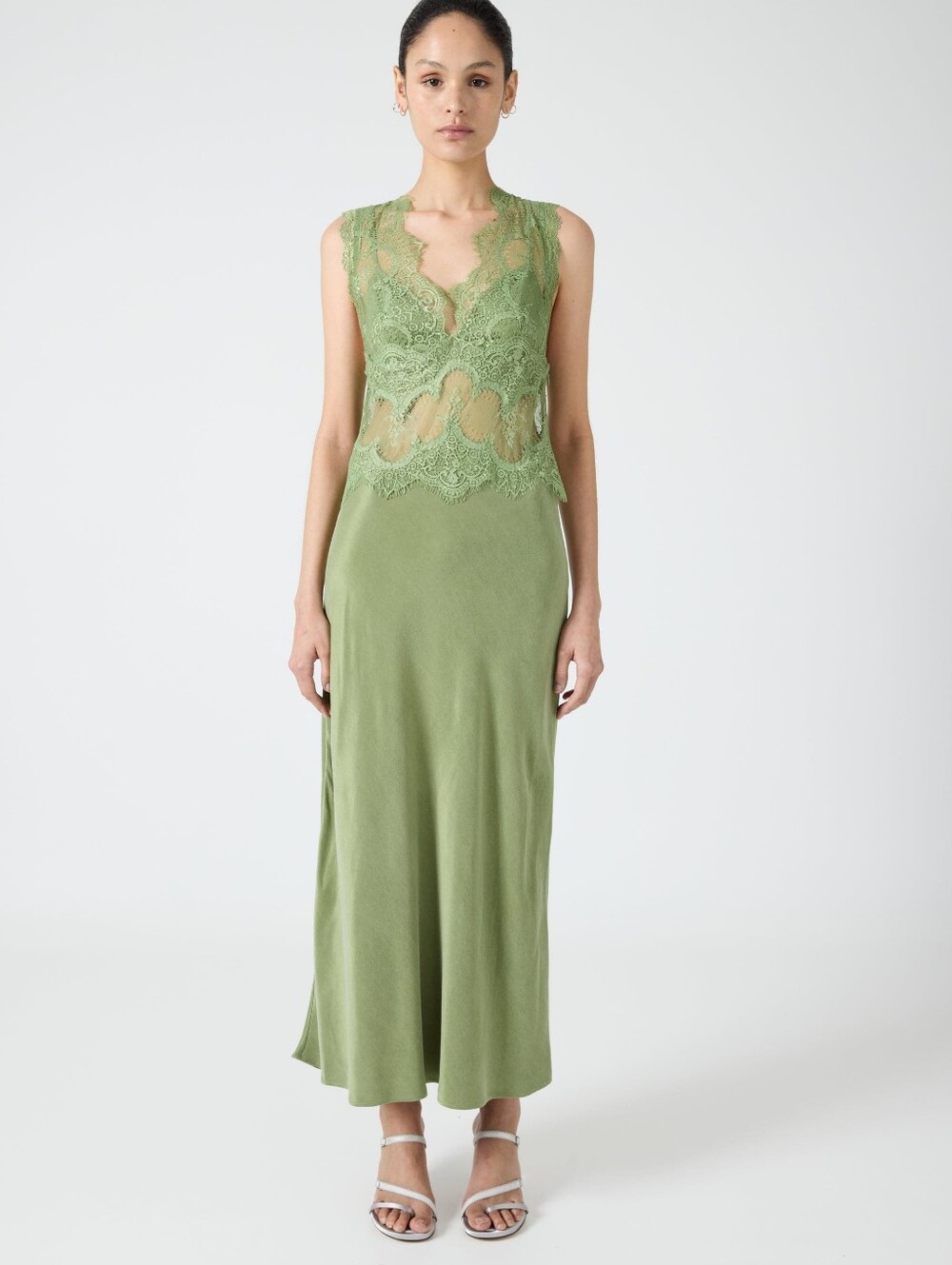 Third Form VISIONS LACE DEEP V MAXI DRESS | Sage